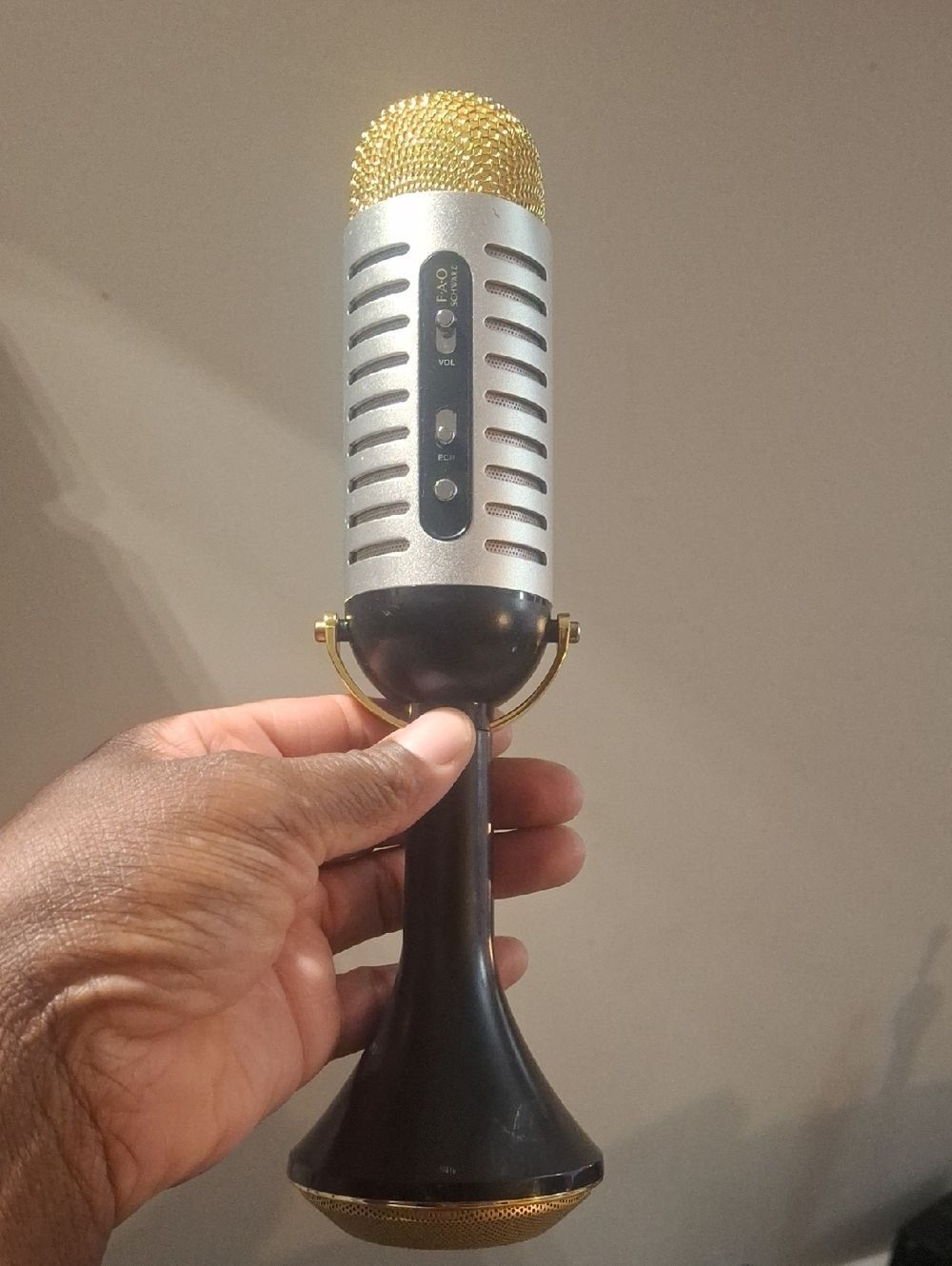 FAO Swartz Silver & Gold Microphone - Picture 2 of 4